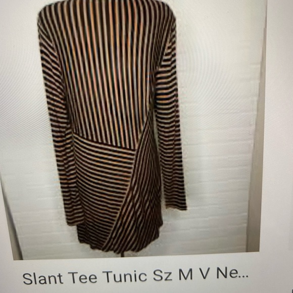 Cabi Slant Tee. Medium. - Picture 3 of 3